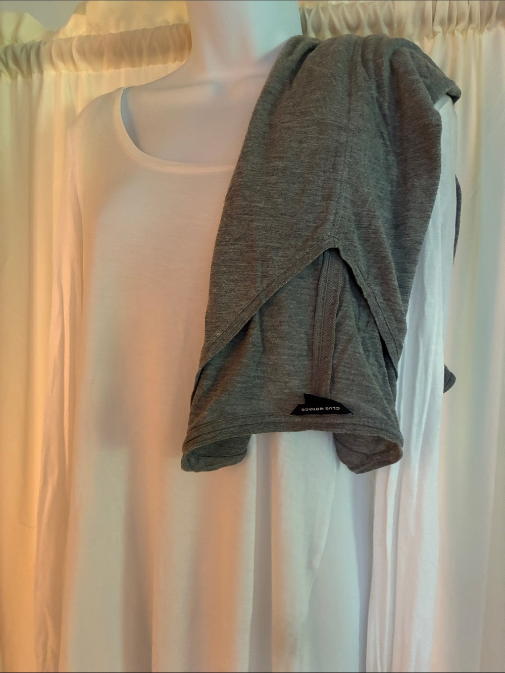 Club Monaco Tops [2]